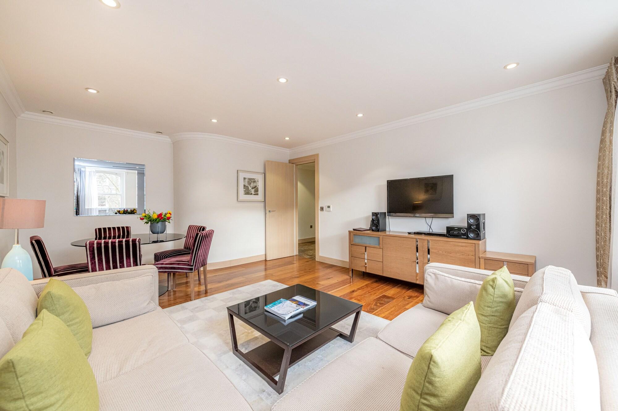 Claverley Court Knightsbridge 5* Londra